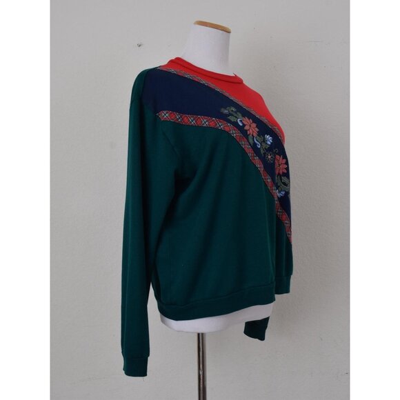 Vintage 80s Red and Green Christmas Sweatshirt - Picture 3 of 10